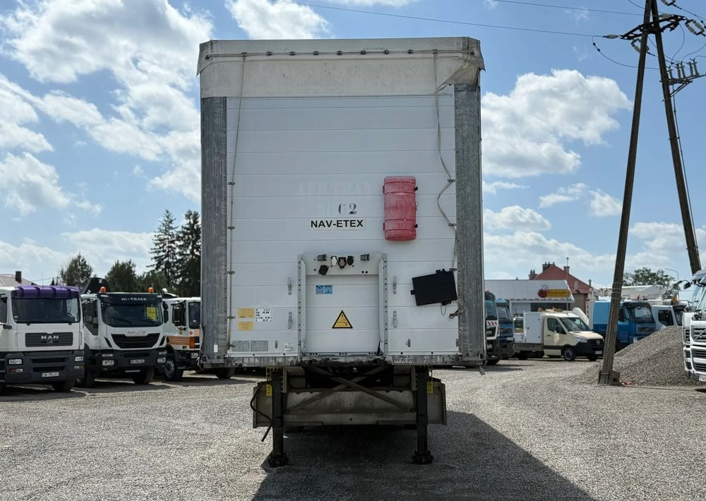 Schmitz Cargobull OSIE SCHMITZ PODNOSZONE OSIE - Ponyvás félpótkocsi: 2 kép. Schmitz Cargobull OSIE SCHMITZ PODNOSZONE OSIE - Ponyvás félpótkocsi: 2 kép.