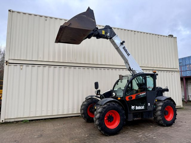 Bobcat TL43.80HF Agri / 130 PS / 2019 BJ / 2.342 H - Teleszkópos rakodó: 1 kép. Bobcat TL43.80HF Agri / 130 PS / 2019 BJ / 2.342 H - Teleszkópos rakodó: 1 kép.