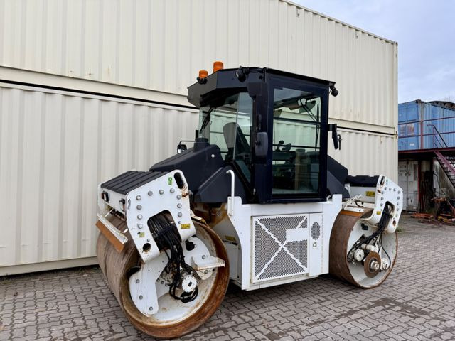 CAT CD10 / 2018 BJ / 2.880 H / A/C - Úthenger: 4 kép. CAT CD10 / 2018 BJ / 2.880 H / A/C - Úthenger: 4 kép.