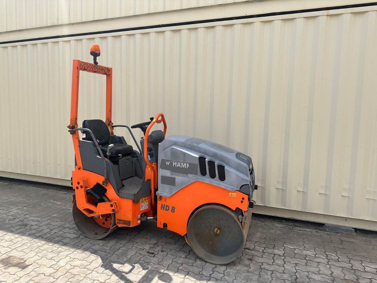 Hamm HD8VV / 2016 BJ / 817 H / 1.580 KG - Úthenger: 4 kép. Hamm HD8VV / 2016 BJ / 817 H / 1.580 KG - Úthenger: 4 kép.