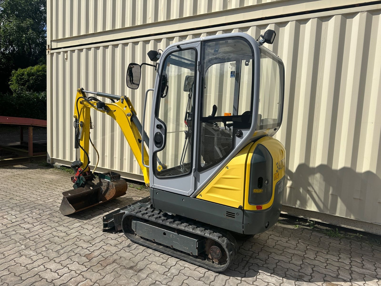 Wacker ET16 / 687 H / 2 x Löffel / MS01 / 1. Hand - Minikotró: 3 kép. Wacker ET16 / 687 H / 2 x Löffel / MS01 / 1. Hand - Minikotró: 3 kép.