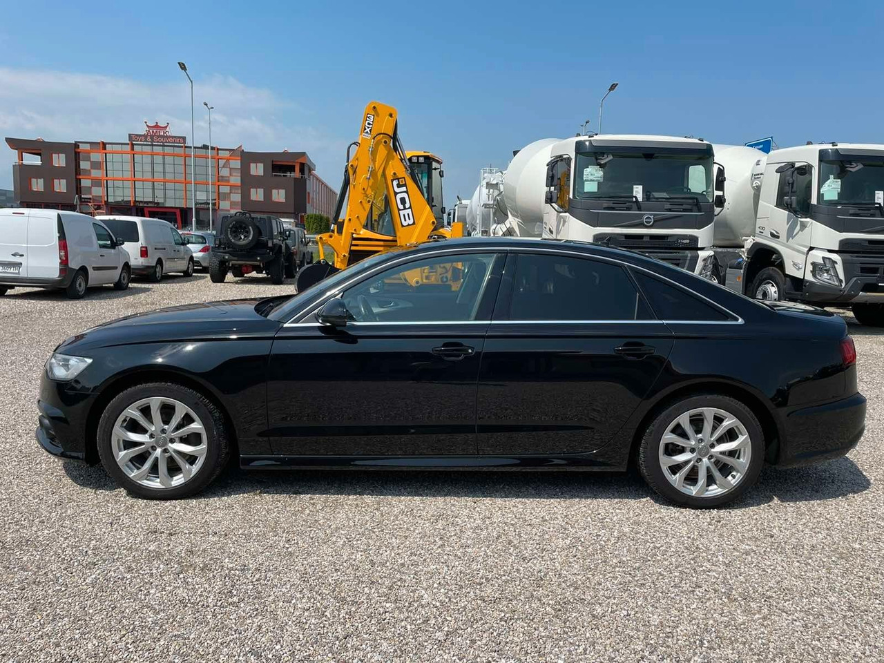 Audi A6 2.0 TDI S tronic quattro - Szedán: 4 kép. Audi A6 2.0 TDI S tronic quattro - Szedán: 4 kép.