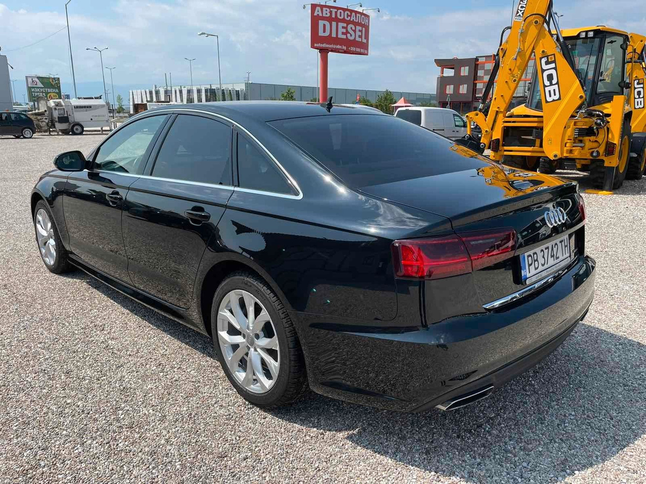 Audi A6 2.0 TDI S tronic quattro - Szedán: 5 kép. Audi A6 2.0 TDI S tronic quattro - Szedán: 5 kép.