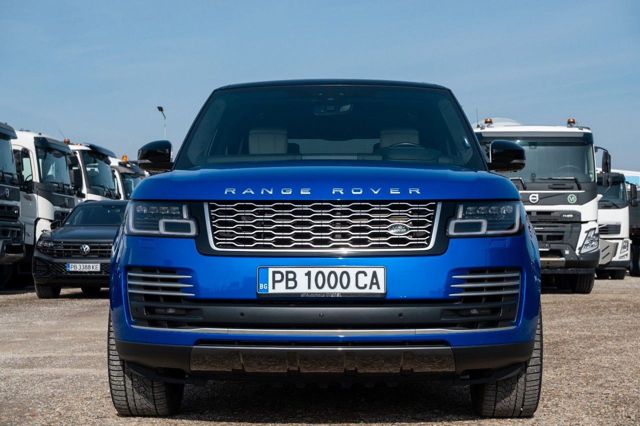 Land Rover Range Rover Autobiography P525 5.0 V8 - Terepjáró/ SUV: 2 kép. Land Rover Range Rover Autobiography P525 5.0 V8 - Terepjáró/ SUV: 2 kép.