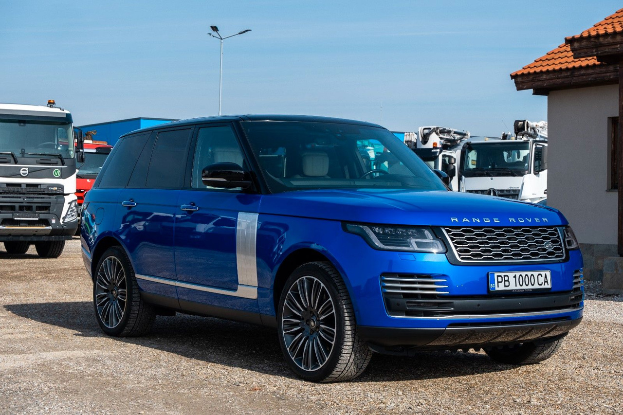 Land Rover Range Rover Autobiography P525 5.0 V8 - Terepjáró/ SUV: 1 kép. Land Rover Range Rover Autobiography P525 5.0 V8 - Terepjáró/ SUV: 1 kép.
