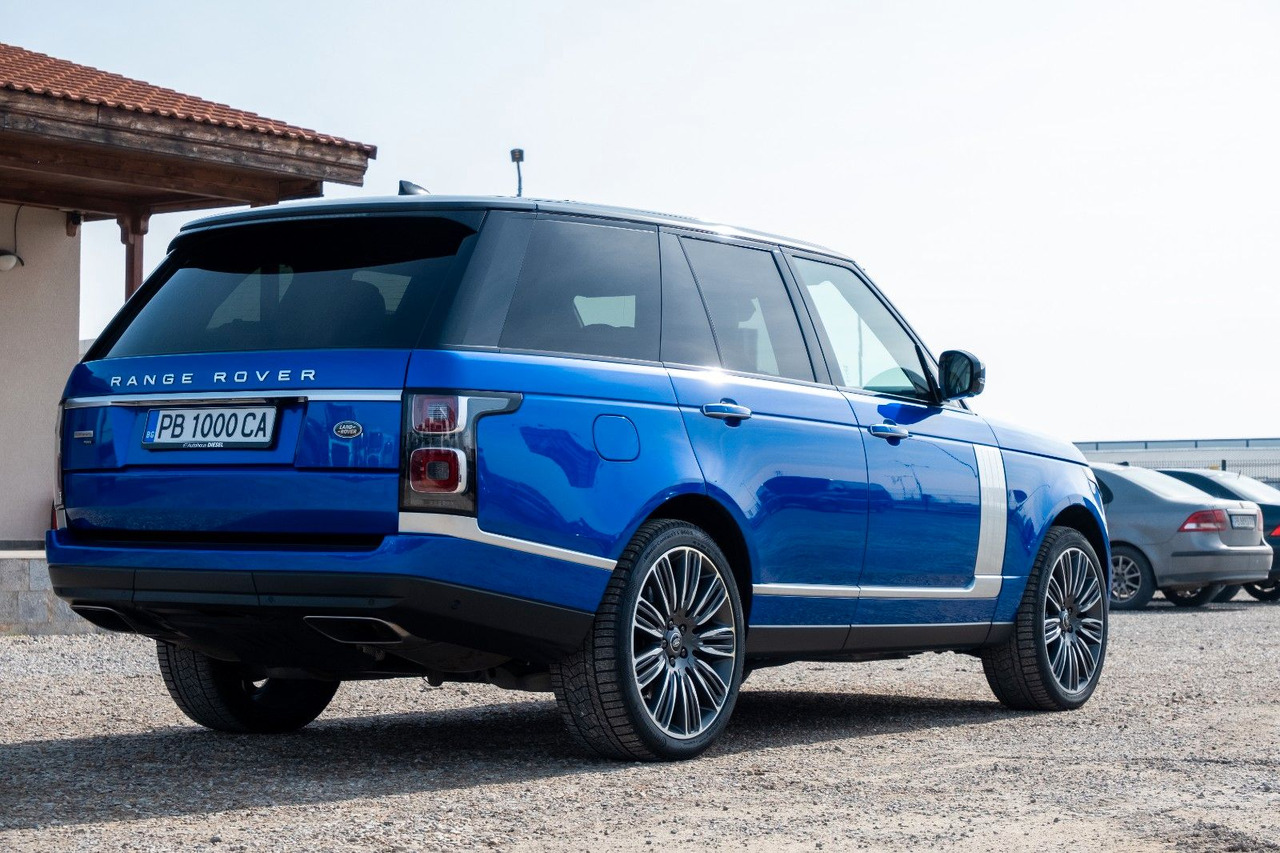 Land Rover Range Rover Autobiography P525 5.0 V8 - Terepjáró/ SUV: 5 kép. Land Rover Range Rover Autobiography P525 5.0 V8 - Terepjáró/ SUV: 5 kép.