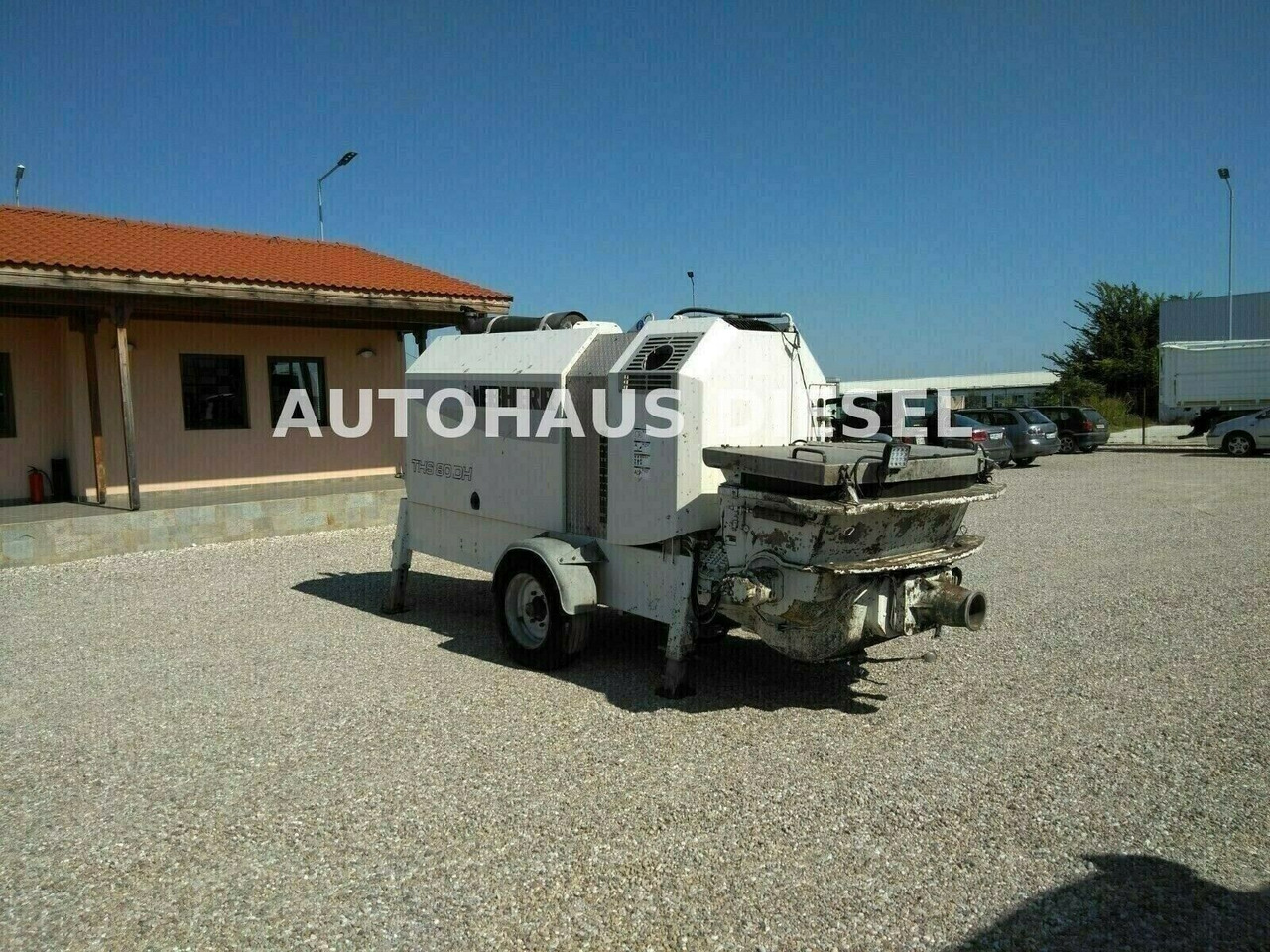 Liebherr THS 80 DH - Stabil betonszivattyú: 3 kép. Liebherr THS 80 DH - Stabil betonszivattyú: 3 kép.