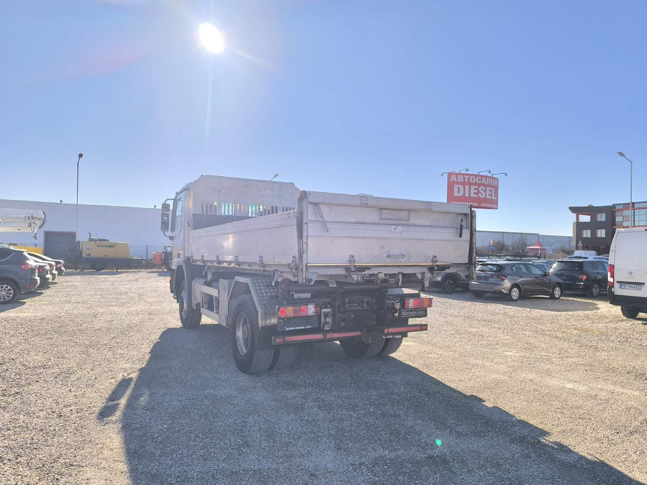 MERCEDES-BENZ Actros 1855 4X4 - Billenőplatós teherautó: 5 kép. MERCEDES-BENZ Actros 1855 4X4 - Billenőplatós teherautó: 5 kép.