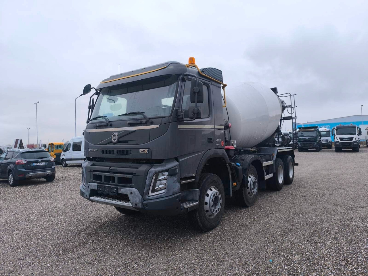 Volvo FMX 410 LIEBHERR 9M3 EURO6 - Betonmixer: 3 kép. Volvo FMX 410 LIEBHERR 9M3 EURO6 - Betonmixer: 3 kép.