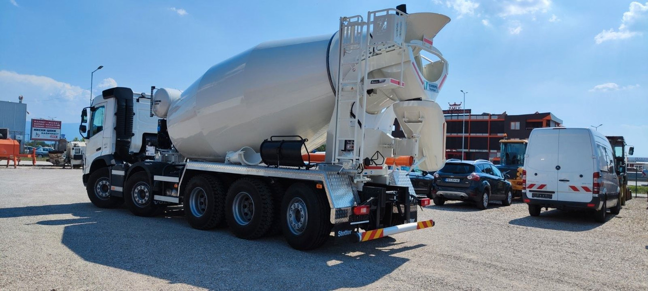 Volvo FMX 460 STETTER 12M3 - Betonmixer: 4 kép. Volvo FMX 460 STETTER 12M3 - Betonmixer: 4 kép.