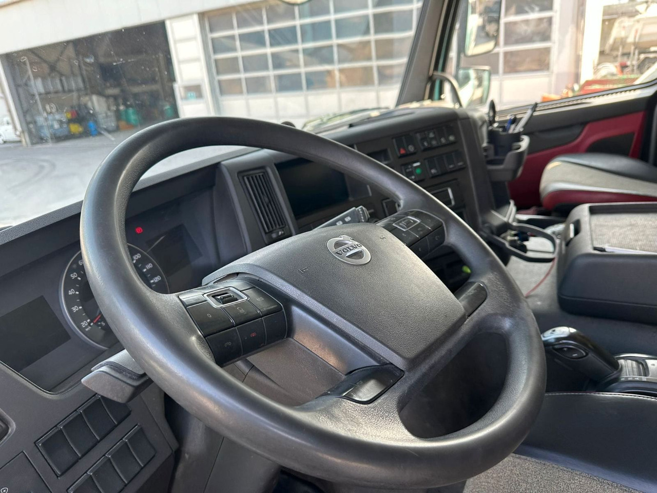 Volvo FMX 500 SCHWING S36SX - Betonpumpa: 5 kép. Volvo FMX 500 SCHWING S36SX - Betonpumpa: 5 kép.