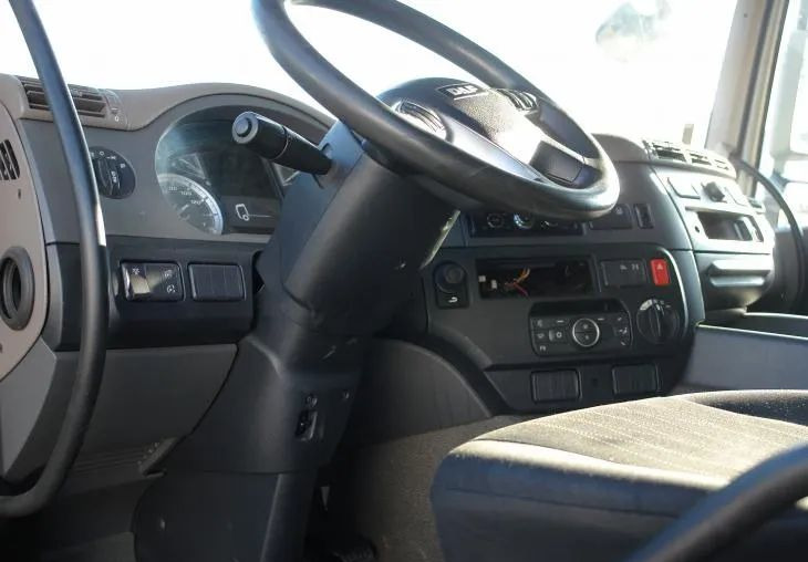 Platós teherautó DAF CF 410 EURO 6 Laweta - Platforma super stan: 11 kép.