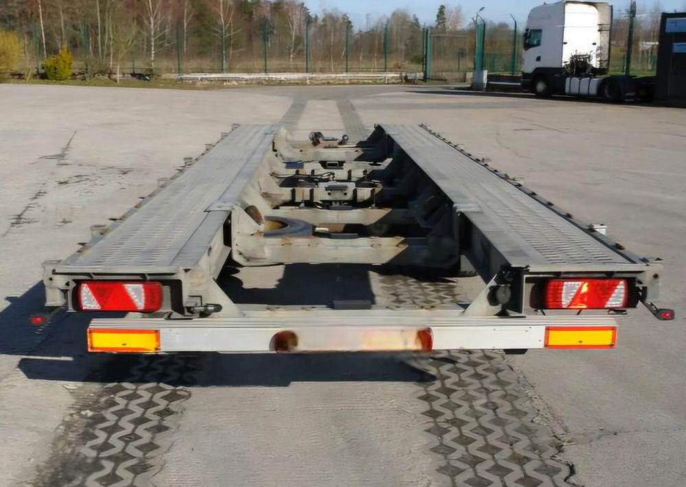 Tramp Trail ASGRAF AS32 laweta-platforma super - Multiliftes/ Konténerszállító pótkocsi: 5 kép. Tramp Trail ASGRAF AS32 laweta-platforma super - Multiliftes/ Konténerszállító pótkocsi: 5 kép.