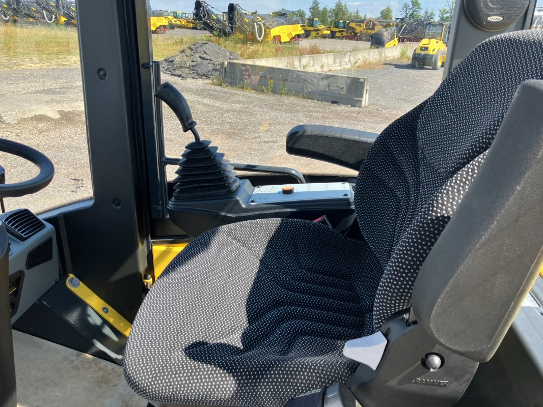 Henger BOMAG DE BW 11 RH-5  Stage V/Tier 4f: 12 kép.