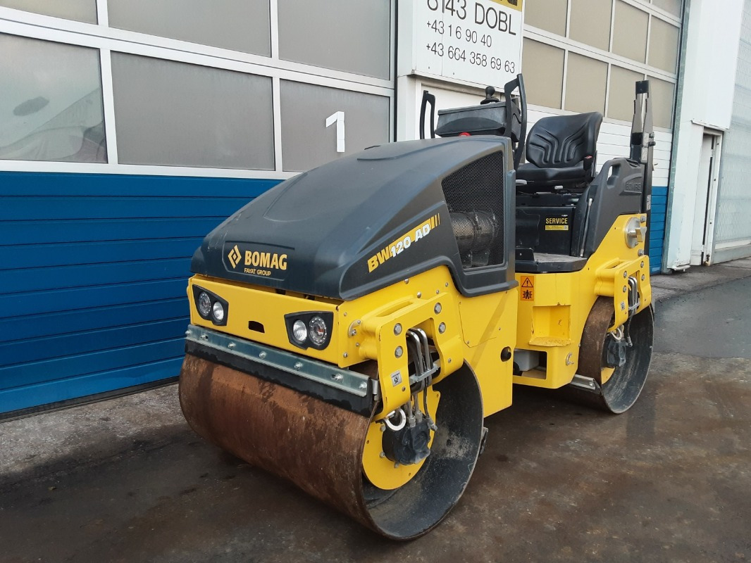 BOMAG DE BW 120 AD-5 Stage V/Tier 4f - Henger: 1 kép. BOMAG DE BW 120 AD-5 Stage V/Tier 4f - Henger: 1 kép.