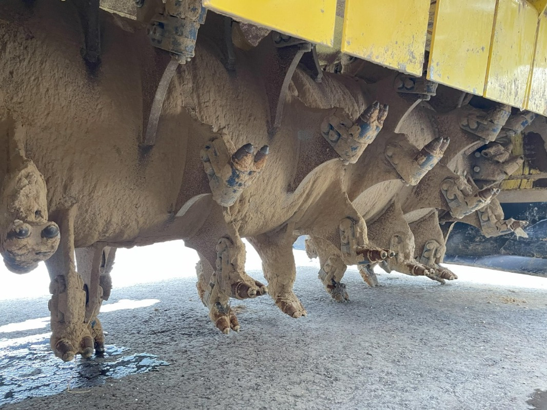BOMAG DE RS 300 - Talajstabilizáló: 5 kép. BOMAG DE RS 300 - Talajstabilizáló: 5 kép.