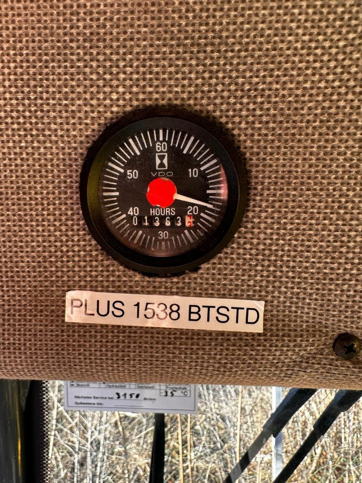 HAMM 3307 - Talajtömörítő: 5 kép. HAMM 3307 - Talajtömörítő: 5 kép.