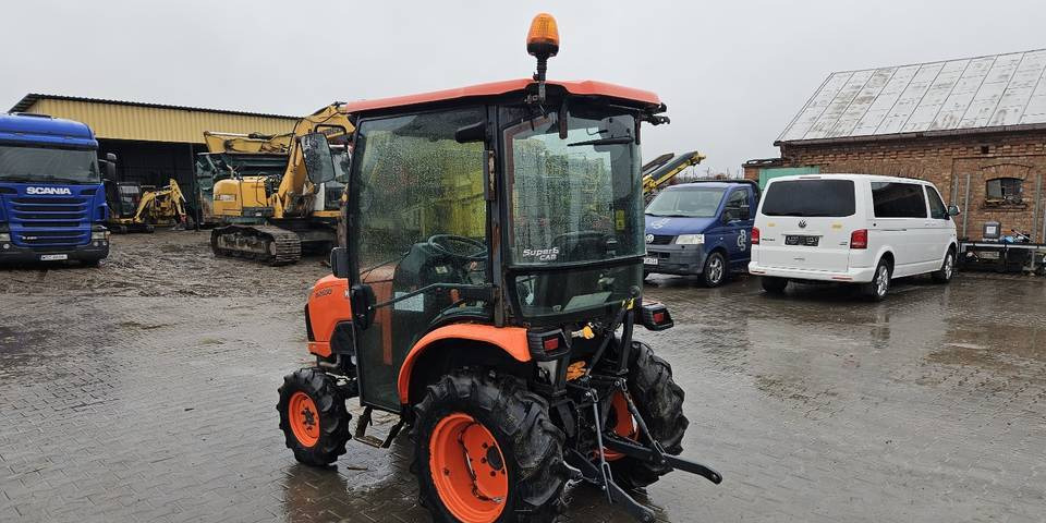 Ciągnik Kubota B2650 4x4 klima 26 KM hydrostat lízing Ciągnik Kubota B2650 4x4 klima 26 KM hydrostat: 8 kép.