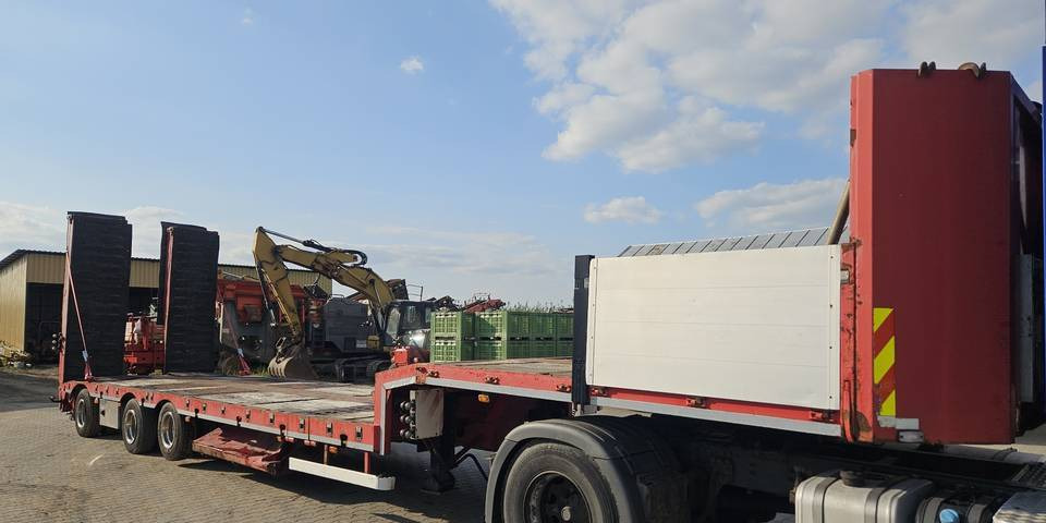 Naczepa niskopodwozie Bodex KIS3J DMC 47 ton - Félpótkocsi mélybölcsős: 2 kép. Naczepa niskopodwozie Bodex KIS3J DMC 47 ton - Félpótkocsi mélybölcsős: 2 kép.