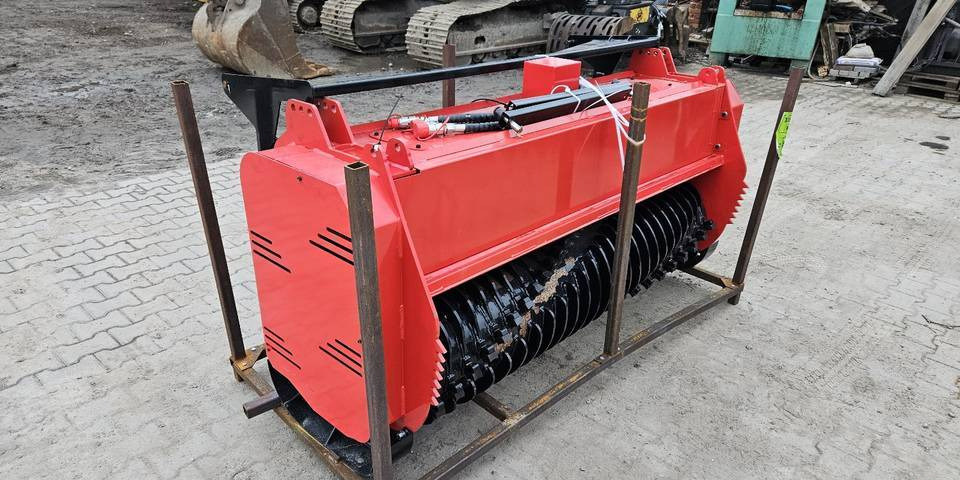 Nowy mulcher leśny GIYI bęben 181 cm 50 zębów Bobcat mini ładowarka - Erdészeti mulcsozó: 2 kép. Nowy mulcher leśny GIYI bęben 181 cm 50 zębów Bobcat mini ładowarka - Erdészeti mulcsozó: 2 kép.