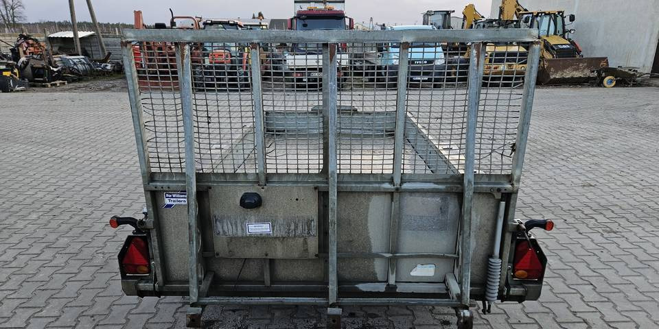 Przyczepa laweta Ifor Williams GX126 3500kg - Gépszállító utánfutó: 3 kép. Przyczepa laweta Ifor Williams GX126 3500kg - Gépszállító utánfutó: 3 kép.