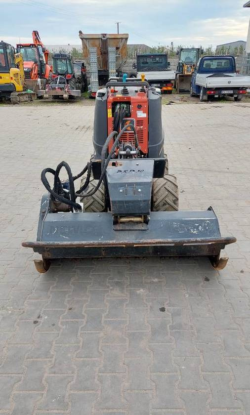 Rotadairon BRD50 mulczer kosiarka Ditch Witch R300, Avant - Szárzúzó: 3 kép. Rotadairon BRD50 mulczer kosiarka Ditch Witch R300, Avant - Szárzúzó: 3 kép.