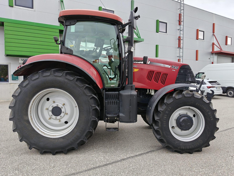 Case-IH Puma 145 CVX - Traktor: 2 kép. Case-IH Puma 145 CVX - Traktor: 2 kép.