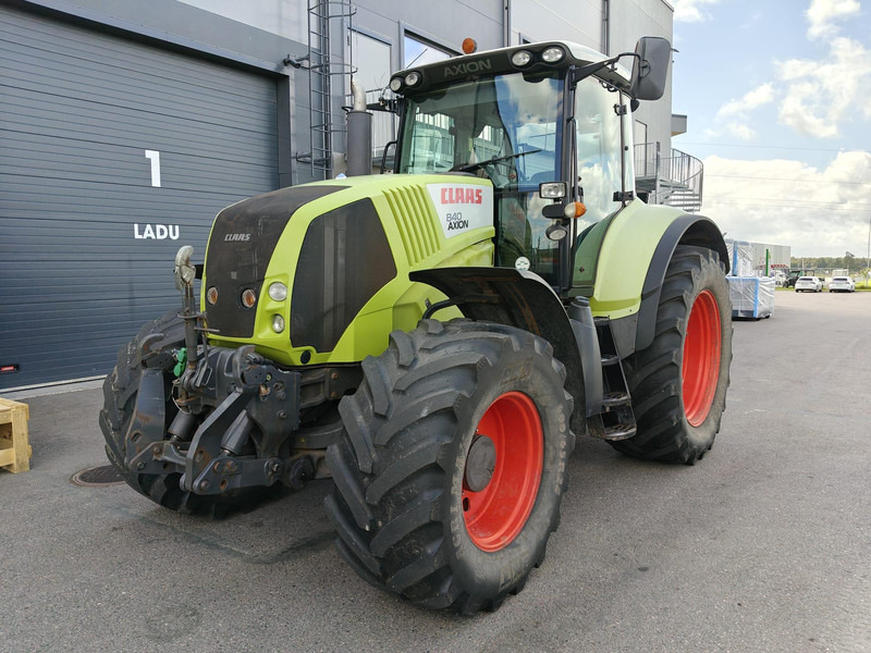 Claas Axion 840 Cmatic - Traktor: 1 kép. Claas Axion 840 Cmatic - Traktor: 1 kép.