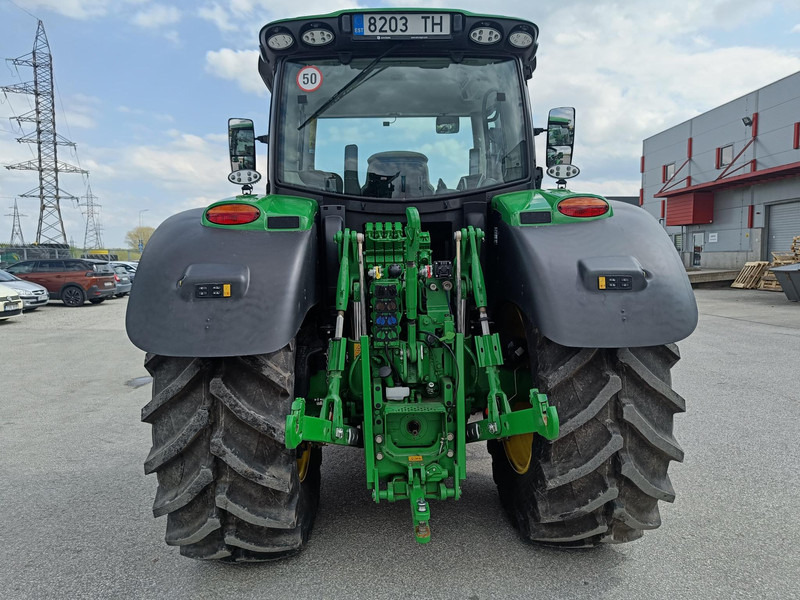John Deere 6R 155 Autopower - Traktor: 4 kép. John Deere 6R 155 Autopower - Traktor: 4 kép.