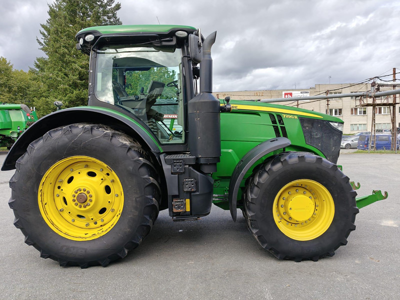 John Deere 7290R e23 - Traktor: 2 kép. John Deere 7290R e23 - Traktor: 2 kép.