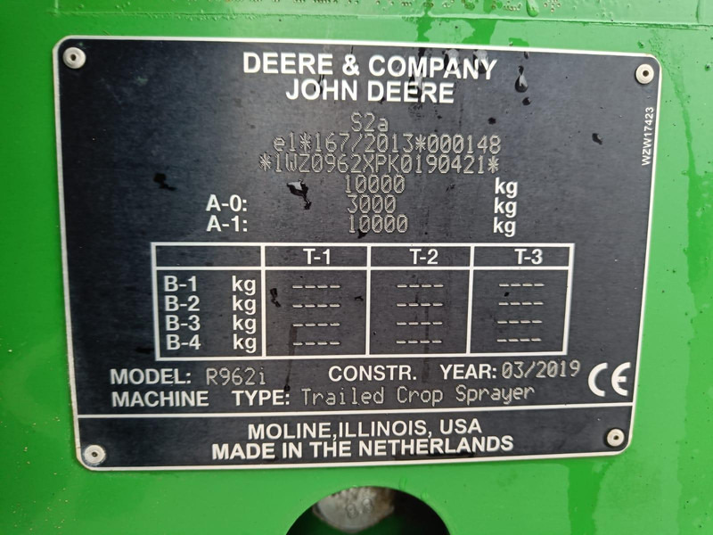 Vontatott permetezők John Deere R962i: 16 kép. Vontatott permetezők John Deere R962i: 16 kép.