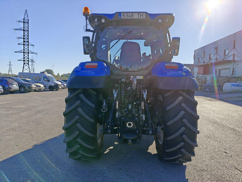 New Holland T6.180 DC - Traktor: 4 kép. New Holland T6.180 DC - Traktor: 4 kép.