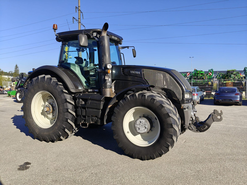 Valtra S353 - Traktor: 1 kép. Valtra S353 - Traktor: 1 kép.