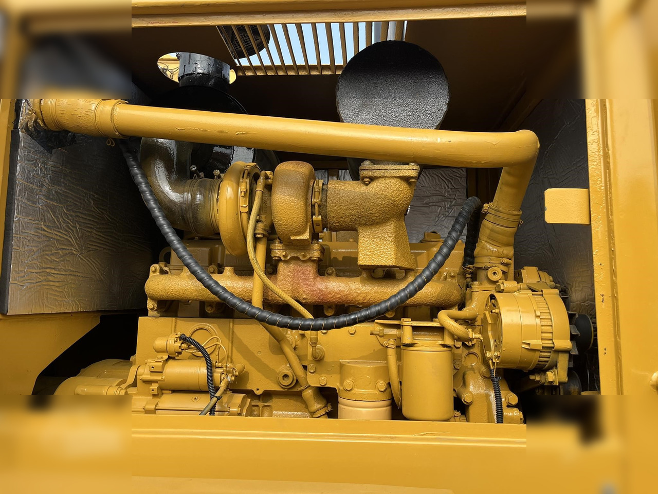 Henger BOMAG BW226DH-4: 7 kép. Henger BOMAG BW226DH-4: 7 kép.