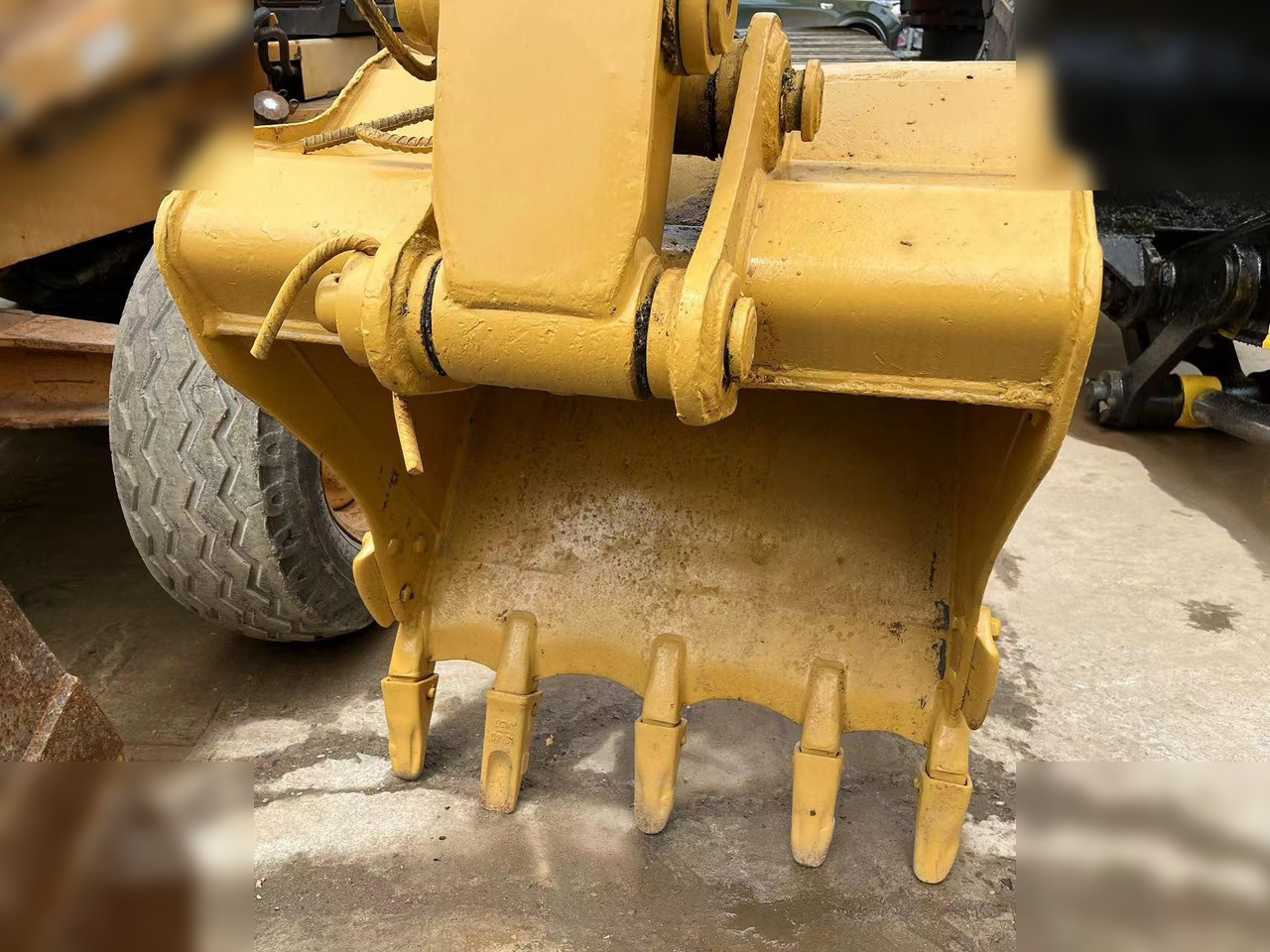 CATERPILLAR 306E2 - Lánctalpas kotró: 4 kép. CATERPILLAR 306E2 - Lánctalpas kotró: 4 kép.