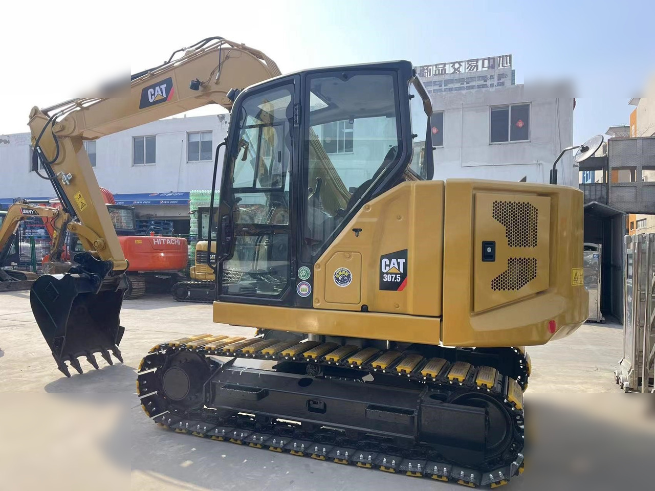 CATERPILLAR 307.5 - Lánctalpas kotró: 2 kép. CATERPILLAR 307.5 - Lánctalpas kotró: 2 kép.