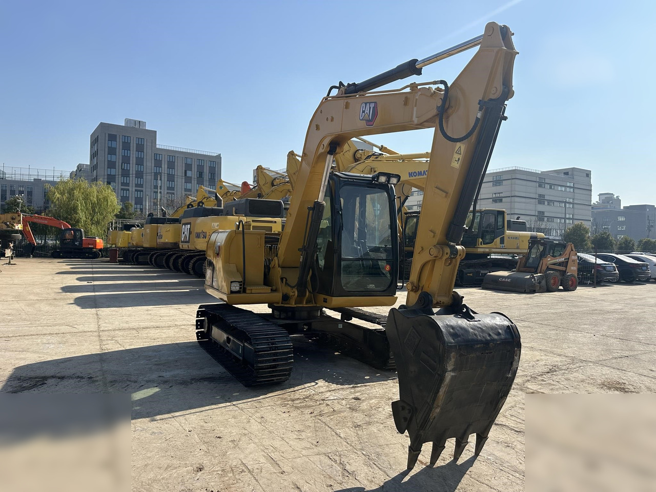 CATERPILLAR 307D - Lánctalpas kotró: 4 kép. CATERPILLAR 307D - Lánctalpas kotró: 4 kép.