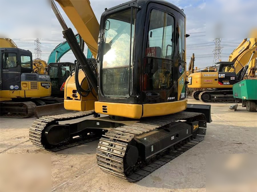 CATERPILLAR 308C - Lánctalpas kotró: 5 kép. CATERPILLAR 308C - Lánctalpas kotró: 5 kép.