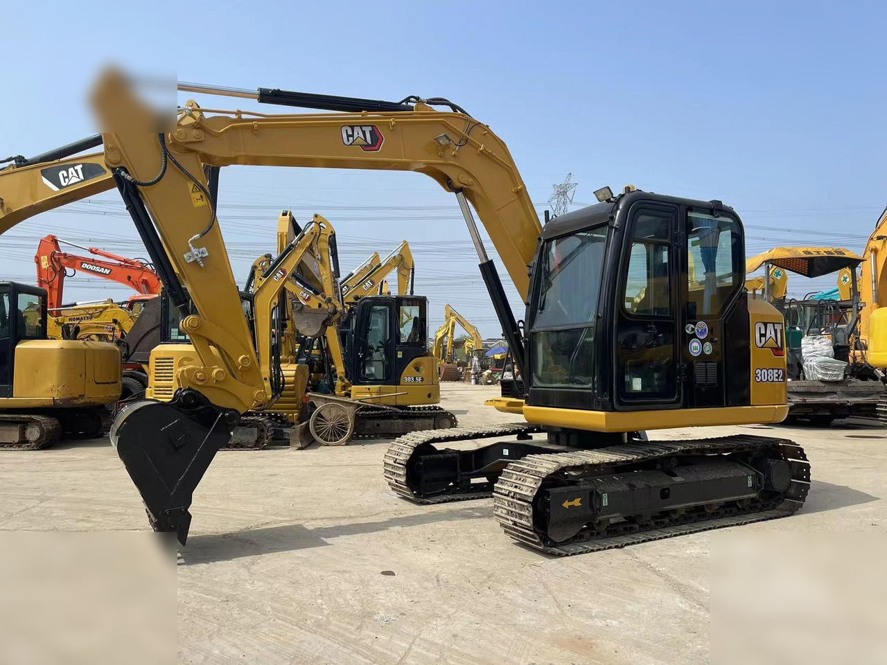 CATERPILLAR 308E2 - Lánctalpas kotró: 2 kép. CATERPILLAR 308E2 - Lánctalpas kotró: 2 kép.