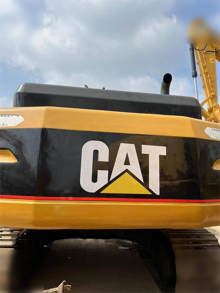 CATERPILLAR 325BL - Lánctalpas kotró: 5 kép. CATERPILLAR 325BL - Lánctalpas kotró: 5 kép.