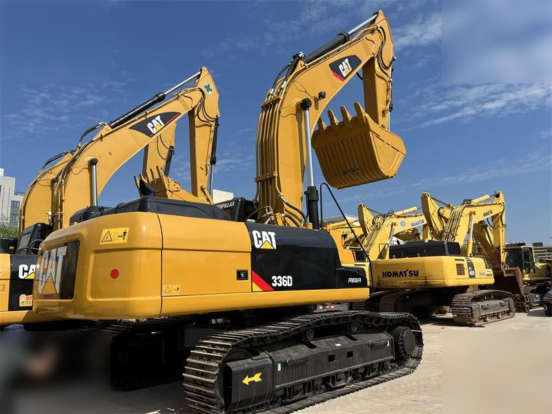 CATERPILLAR 336D - Lánctalpas kotró: 4 kép. CATERPILLAR 336D - Lánctalpas kotró: 4 kép.