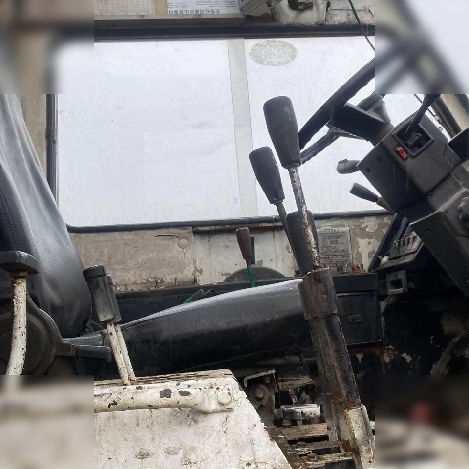 KATO SS500 - Terepjáró mobil daru: 5 kép. KATO SS500 - Terepjáró mobil daru: 5 kép.