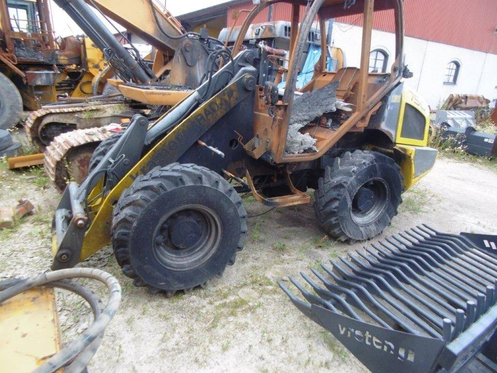 Kramer 750 delar - Motor - Építőipari gépek: 1 kép. Kramer 750 delar - Motor - Építőipari gépek: 1 kép.