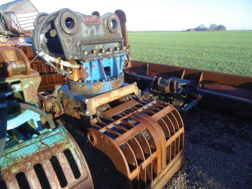 VTN 1520 - Polip kanál - Építőipari gépek: 1 kép. VTN 1520 - Polip kanál - Építőipari gépek: 1 kép.