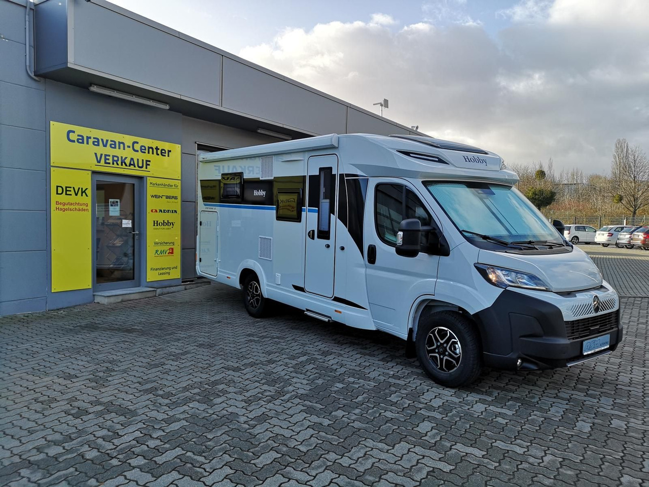 Hobby Ontour C 700 GQ 103 kW*CAMPERNET*LITHIUM*SOFORT* - Félintegrált lakóautó: 4 kép. Hobby Ontour C 700 GQ 103 kW*CAMPERNET*LITHIUM*SOFORT* - Félintegrált lakóautó: 4 kép.
