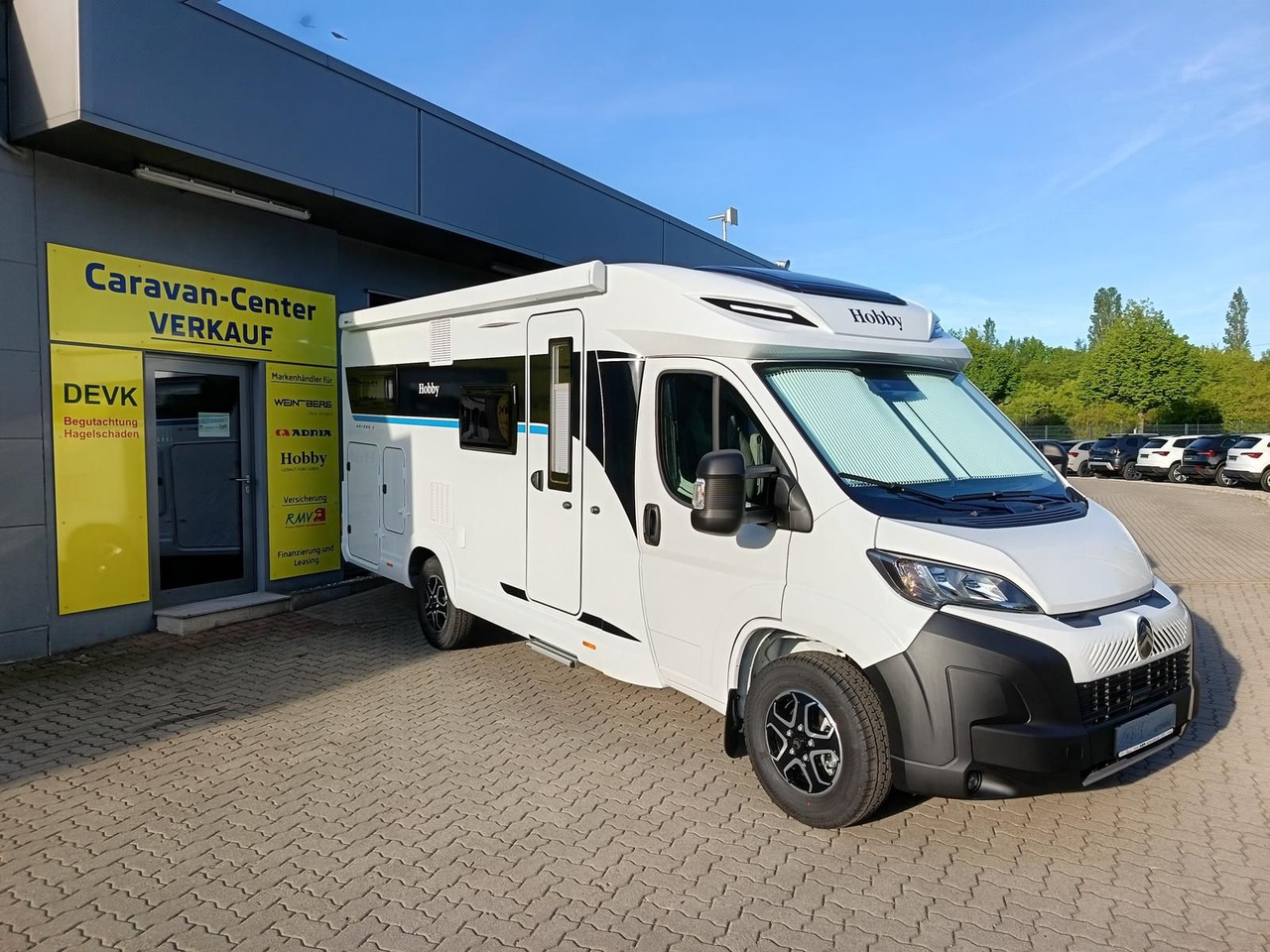 Hobby Ontour C680 GE*AUTOMATIK*LITHIUM*MARKISE*SOFORT* - Félintegrált lakóautó: 2 kép. Hobby Ontour C680 GE*AUTOMATIK*LITHIUM*MARKISE*SOFORT* - Félintegrált lakóautó: 2 kép.