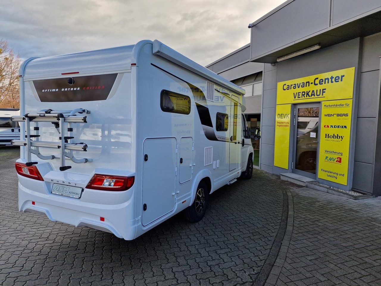 Hobby Optima V65 GE Ontour Edition*MARKISE*TV*SOFORT* - Félintegrált lakóautó: 5 kép. Hobby Optima V65 GE Ontour Edition*MARKISE*TV*SOFORT* - Félintegrált lakóautó: 5 kép.