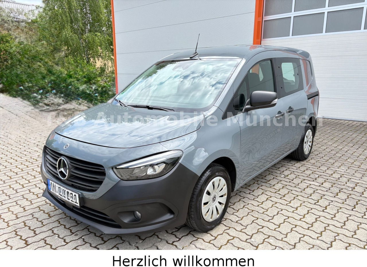 Mercedes-Benz Citan Kasten 108 CDI*Lang*Klima*Kamera*LED-Xenon - Kisbusz: 1 kép. Mercedes-Benz Citan Kasten 108 CDI*Lang*Klima*Kamera*LED-Xenon - Kisbusz: 1 kép.