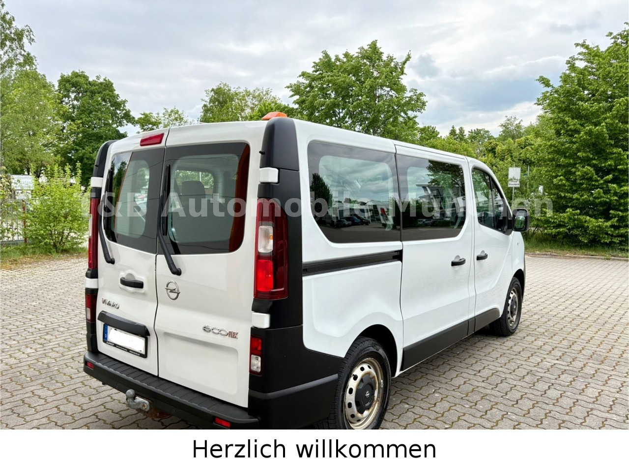 Opel Vivaro B/Combi*9-Si*Klima*Navi*AHK*PDC*Tempomat* - Kisbusz: 5 kép. Opel Vivaro B/Combi*9-Si*Klima*Navi*AHK*PDC*Tempomat* - Kisbusz: 5 kép.