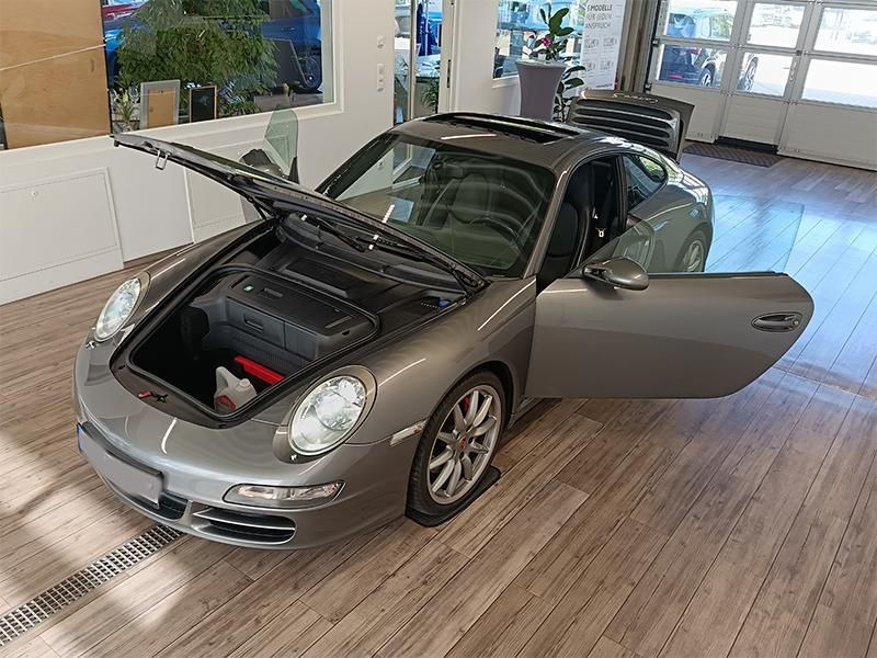 Porsche 911 Carrera S Coupe *3,8L 261kW*SCHALTER*S-DACH* - Kupé: 2 kép. Porsche 911 Carrera S Coupe *3,8L 261kW*SCHALTER*S-DACH* - Kupé: 2 kép.